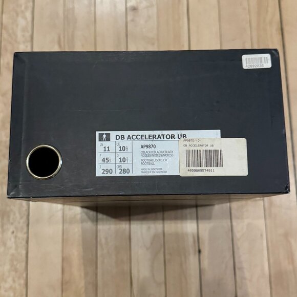 DB Predator Accelerator UltraBoost 'David Beckham' (sz 11)(new in box) - Picture 8 of 16